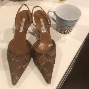 Vintage Oscar DelaRenta Kitten Heels